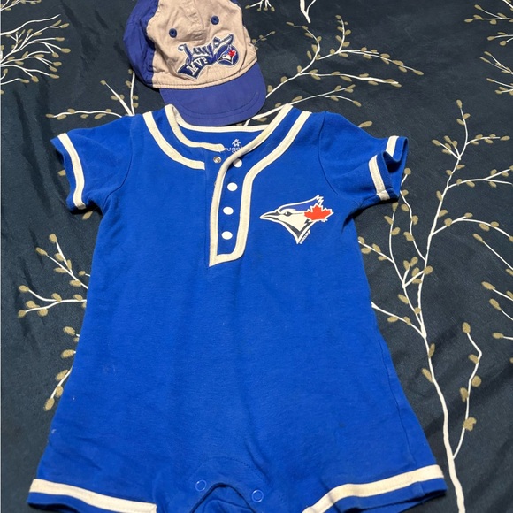 Infant blue jays jumpsuit/ romper unisex set - Picture 4 of 7